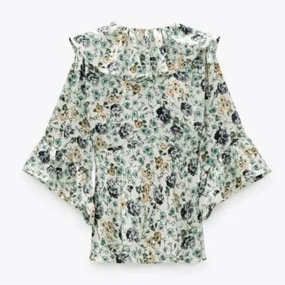 Zara floral Lace Satin Blouse with ruffle sleeves size Medium - Picture 3 of 13